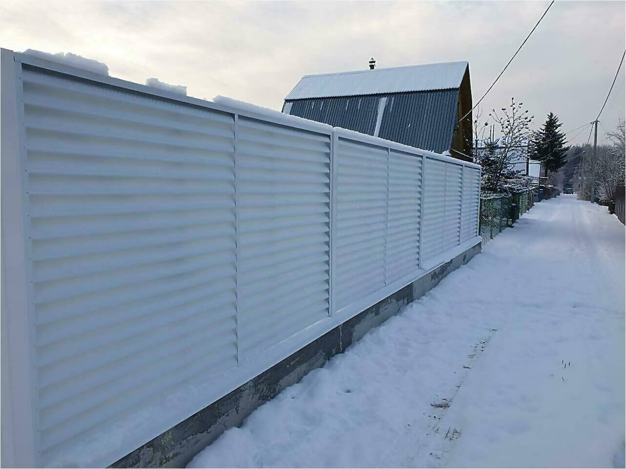 Забор жалюзи 150м RAL9003 фото2 в Рыбинске
