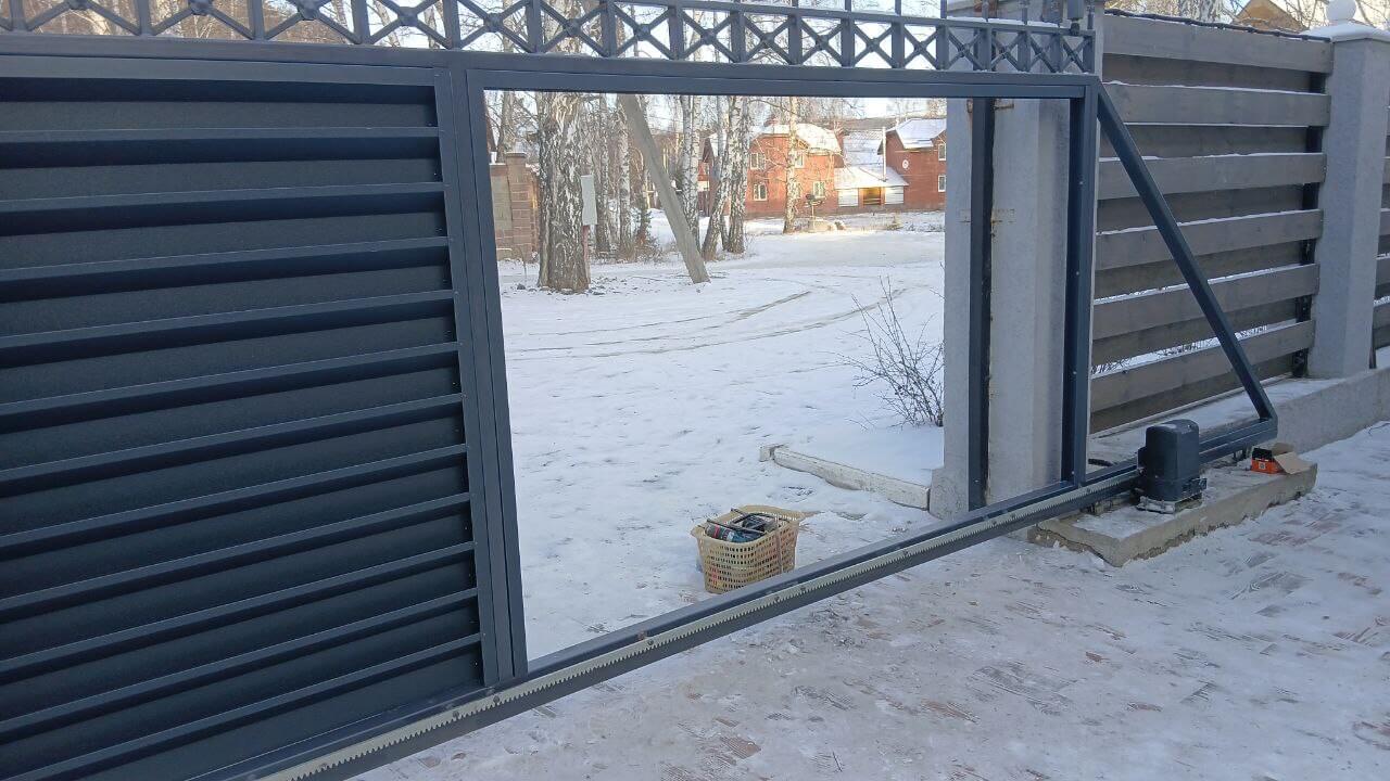 Входная группа из ламелей Хай-Тек RAL7024/7024 Серый Графит двусторонний МАТТЕ фото 10 в Рыбинске