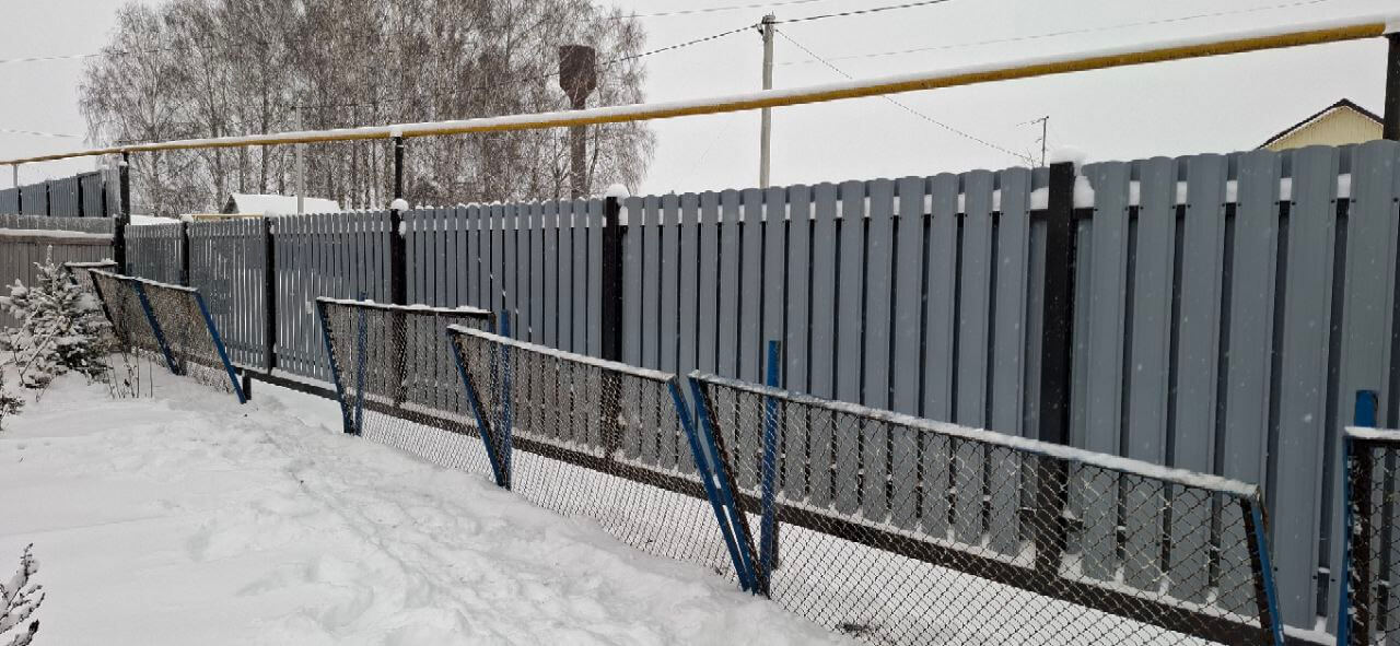 Забор из евроштакетника 27м RAL7024 Серый Графит МАТТЕ фото 5 в Рыбинске