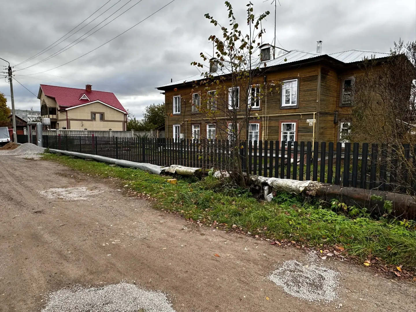 Забор из евроштакетника 63м Черное Дерево 3D Принтек фото 2 в Рыбинске