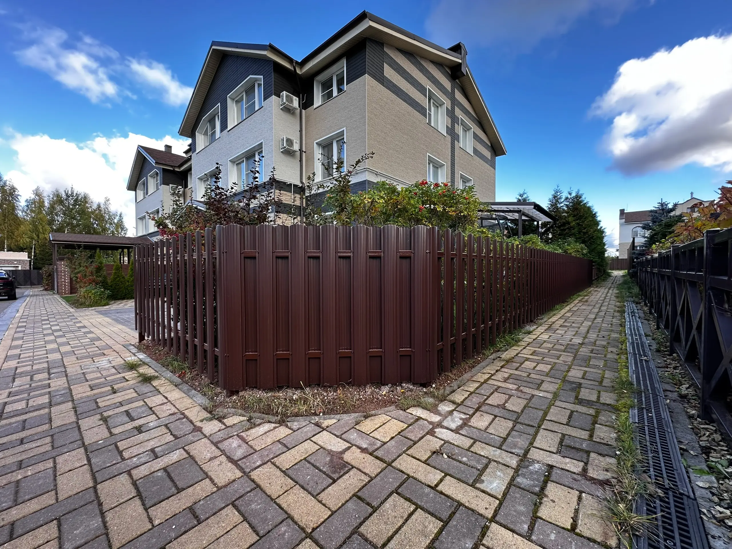 Заборчик из евроштакетника 18м RAL8017/8017 Шоколад двусторонний фото 1 в Рыбинске