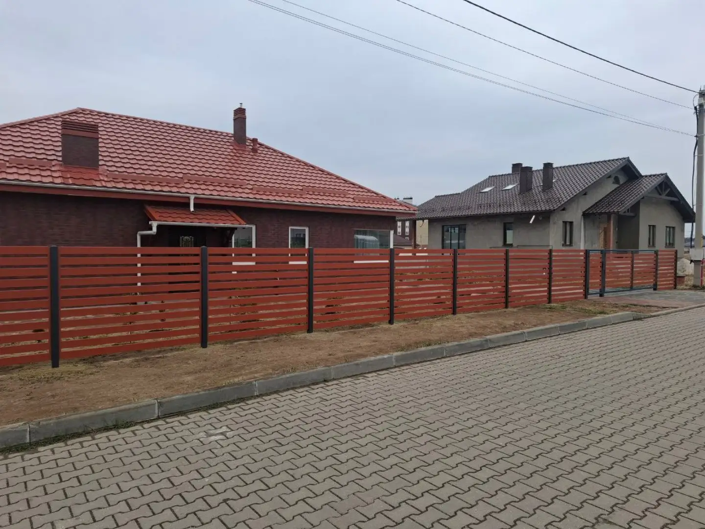 Забор-ранчо из металлопланкена 18м RAL8004 Терракотовый фото 1 в Рыбинске